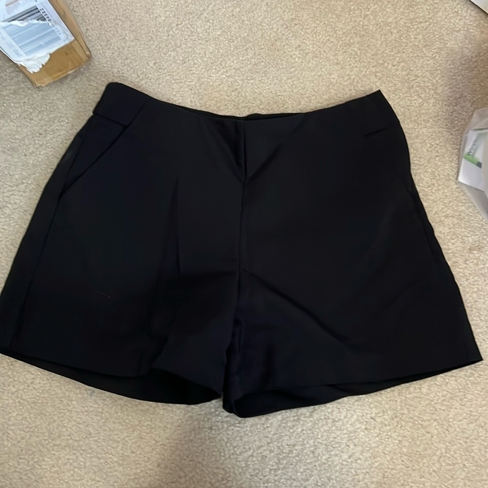 Black Maurice’s‎ dress work shorts 7/8